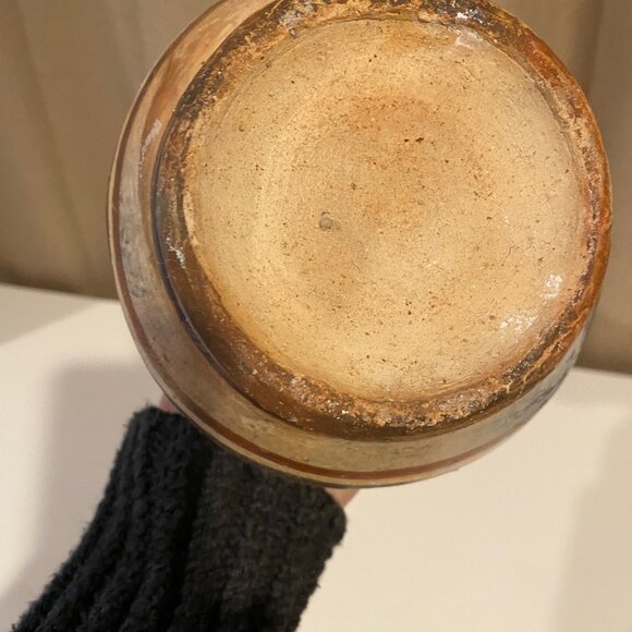 Vintage Tonala Mexican Pottery Vase - Hand-Painted Birds & Burn Scar, 8.5"x6" - Picture 7 of 8